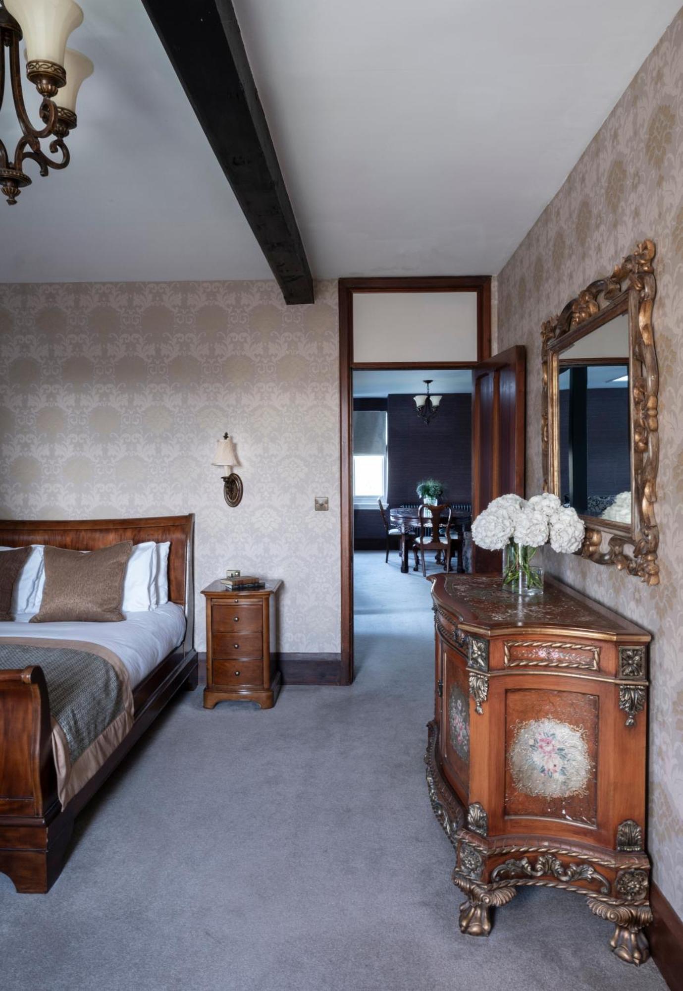 Stanbrook Abbey Hotel, Устър Екстериор снимка